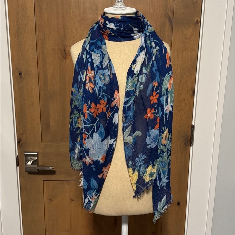LANDS' END Floral Scarf Sarong 64’ X 46’ Fringe Rayon lightweight Bohemian Beach